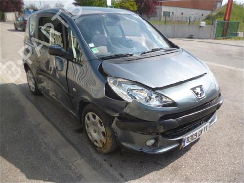 Left taillight PEUGEOT 1007 (KM_) 1.4 HDi | BP28490379C34 