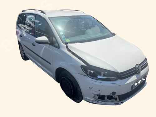 right-front-door-vw-touran-1t3-2010-2011-2012-2013-2014-2015-2016-38291087 main image