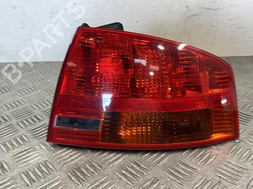 Right taillight AUDI A4 B7 (8EC) 3.0 TDI quattro | BP25665831C35 