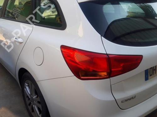 Styregear/Snekke KIA CEE'D Sportswagon (JD) 1.6 CRDi 110 (110 hp) 25671021