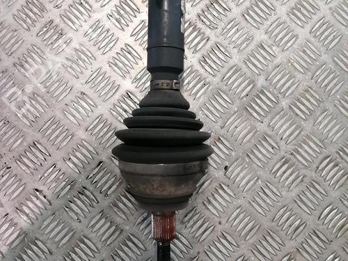 Used Right front driveshaft AUDI A3 Sportback (8PA) 2.0 TDI (140 hp) 25668415