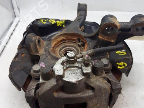 Used Left front steering knuckle TOYOTA YARIS (_P13_) 1.0 (KSP130_, KSP130) (69 hp) 25671203