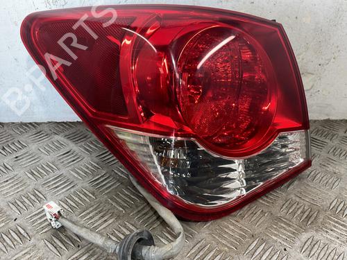 Right taillight CHEVROLET CRUZE (J300) 2.0 CDI | BP25666997C35