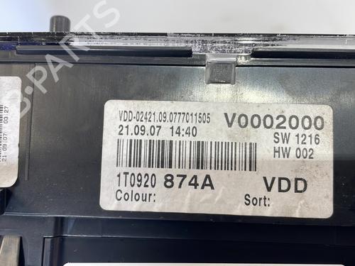 Cockpit VW TOURAN (1T1, 1T2) 1.9 TDI | BP25664097C47 