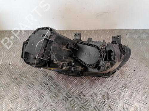Right headlight VW TOURAN (1T1, 1T2) 1.9 TDI | BP25663439C29