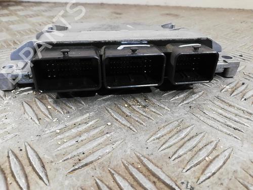 Engine control unit (ECU) RENAULT ZOE (BFM_) ZOE | BP25665769M57 