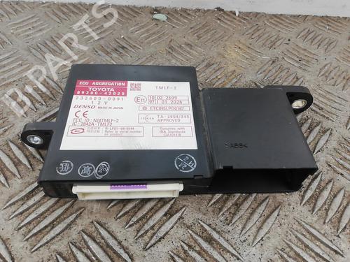 Used Electronic module Electronic module TOYOTA RAV 4 III (_A3_) 2.2 D 4WD (ALA30_, ALA30R) (136 hp) 25667652 25667652