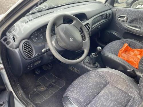 Engine control unit (ECU) RENAULT MEGANE I (BA0/1_) 1.9 dCi (BA05, BA1F) | BP25667524M57