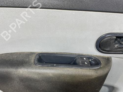 Left front door RENAULT CLIO III (BR0/1, CR0/1) 1.5 dCi (BR17, CR17) | BP29273067C2 