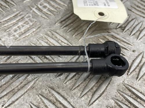 Tailgate lift support CITROËN C1 II (PA_, PS_) 1.0 VTi 72 | BP25667130C138 