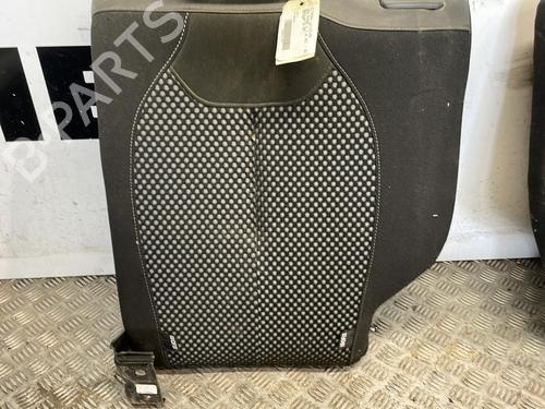 Rear seat CITROËN DS3 (SA_) 1.6 HDi 110 | BP25668213C17  - Image 9