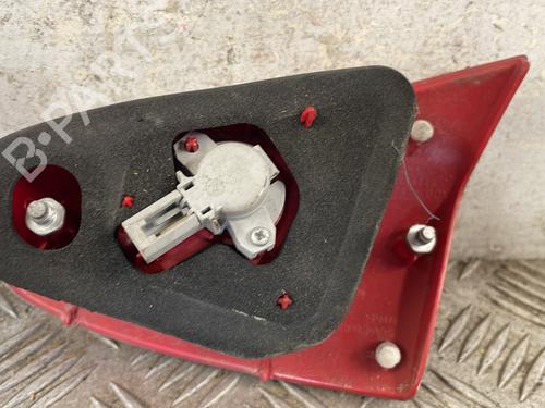 Left tailgate light ALFA ROMEO 147 (937_) 1.6 16V T.SPARK (937.AXA1A, 937.AXB1A, 937.BXB1A) | BP25664323C79 