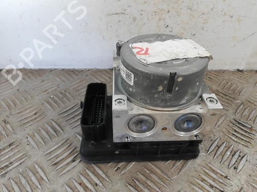 abs-pump-renault-megane-iv-hatchback-b9amn_-2015-25669967 main image