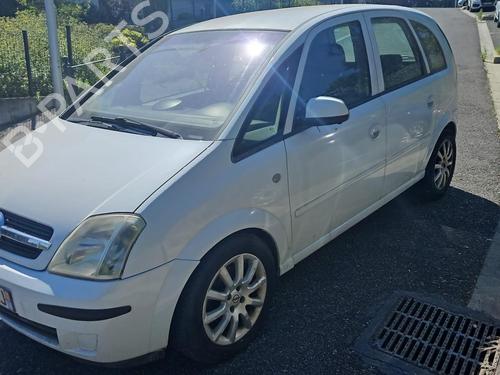 Used Left front fenders OPEL MERIVA A MPV (X03) 1.6 16V (E75) (100 hp) 32700621