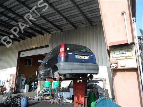 Left mirror FIAT PUNTO (176_) 60 1.2 (176AP, 176AR, 176AQ, 176BB) | BP25671168C26 
