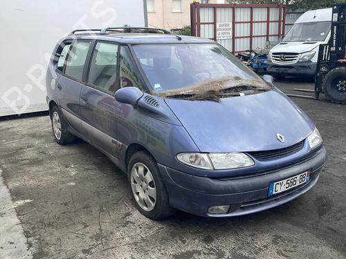 Left taillight RENAULT ESPACE III (JE0_) 2.2 dCi (JE0K) | BP25667747C34 