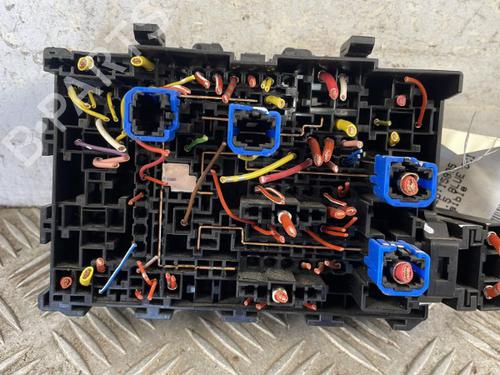 Used Electronic module Electronic module RENAULT CLIO V (B7_) 1.5 Blue dCi 100 (B7AD) (101 hp) 25664537 25664537