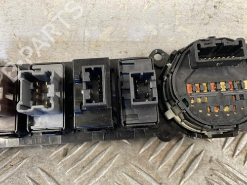 Switch NISSAN PATHFINDER III (R51) 3.0 dCi | BP25662080I30