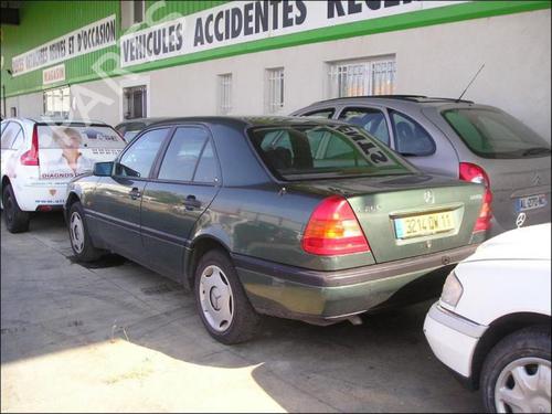 Used Starter MERCEDES-BENZ 124 Saloon (W124) 200 D (124.120) (75 hp) 25671296