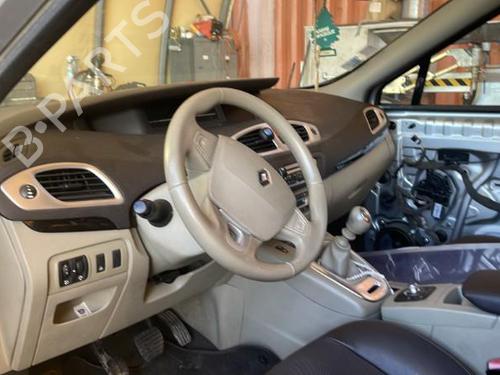 Radio RENAULT SCÉNIC III (JZ0/1_) 1.5 dCi | BP25669926E6 
