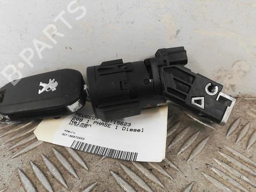 Used Ignition barrel PEUGEOT 208 I (CA_, CC_) 1.6 HDi / BlueHDi 75 (75 hp) 25662352