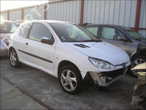 Drivaksel fortil Højre PEUGEOT 206 Hatchback (2A/C) 1.6 16V | BP25669654M39 