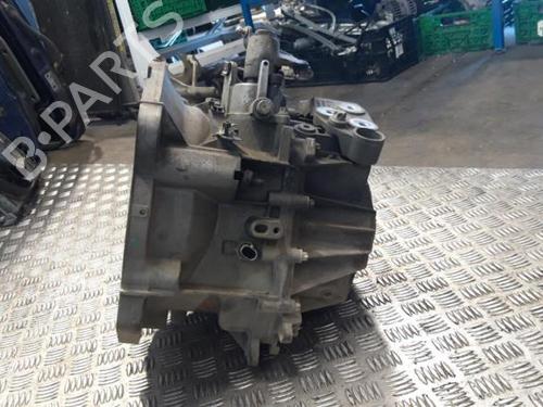 Used Gearbox Gearbox OPEL CORSA D (S07) 1.3 CDTI (L08, L68) (90 hp) 25666439 25666439