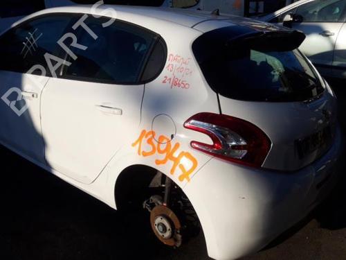 Used Instrument cluster PEUGEOT 208 I (CA_, CC_) 1.6 HDi (92 hp) 25668101