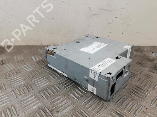 Used Radio AUDI A4 B7 (8EC) 2.0 TDI 16V (140 hp) 25670541