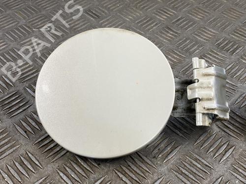 fuel-flap-toyota-auris-_e18_-2012-2013-2014-2015-2016-2017-2018-2019-25665373 main image