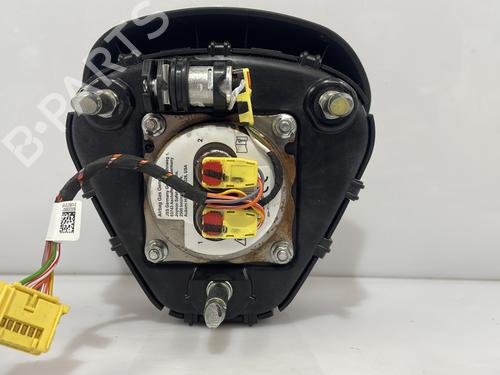 driver-airbag-tesla-model-3-5yj3-2017-26685845 main image