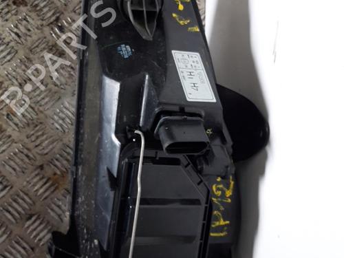 Used Right headlight FORD FOCUS I Turnier (DNW) 1.8 TDCi (100 hp) 25671129