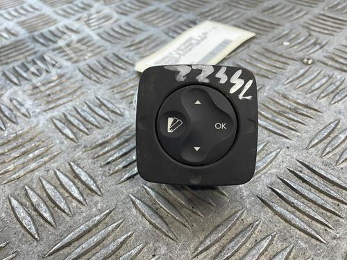 Switch RENAULT SCÉNIC III (JZ0/1_) 1.6 E85 (JZ03, JZ1Y) | BP25662997I30 - Image 2