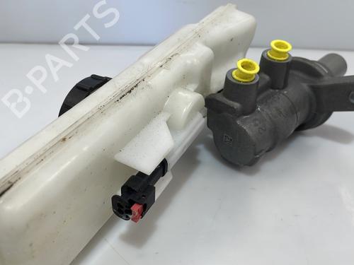 Used Brake master cylinder Brake master cylinder TESLA MODEL 3 (5YJ3) EV (283 hp) 26893006 26893006