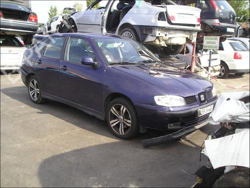 Right headlight SEAT CORDOBA (6K1, 6K2) 1.9 TDI | BP25671114C29 