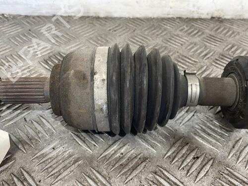Left front driveshaft RENAULT TWINGO II (CN0_) 1.5 dCi 75 | BP25669661M38