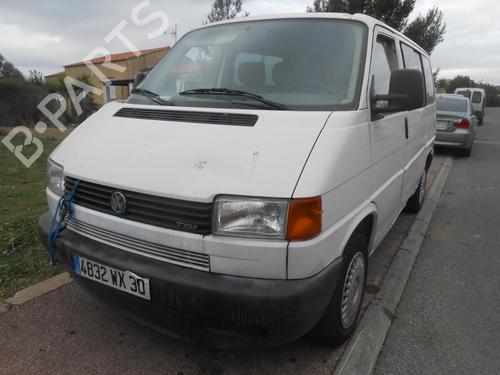 Left headlight VW TRANSPORTER T4 Van (70A, 70H, 7DA, 7DH) 2.5 TDI | BP25666218C28 