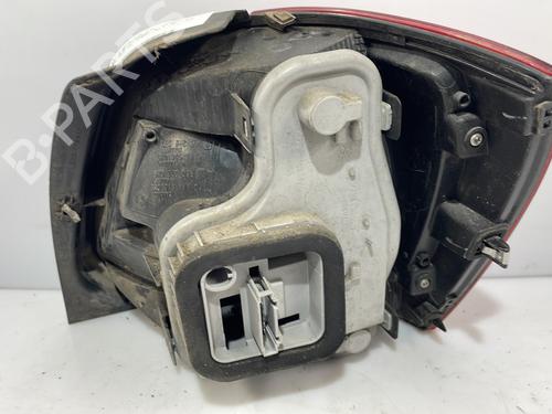 Used Left taillight Left taillight 29028883 29028883
