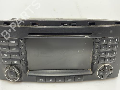 Used Radio Radio MERCEDES-BENZ R-CLASS (W251, V251) R 350 4-matic (251.065, 251.165) (272 hp) 25661638 25661638