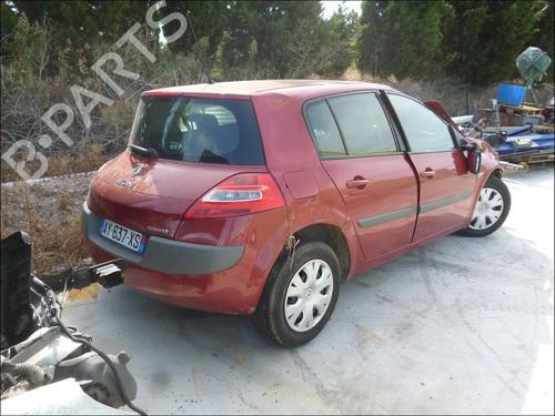 Fuse box RENAULT MEGANE II (BM0/1_, CM0/1_) 1.5 dCi (BM1E, CM1E) | BP25670579E1 