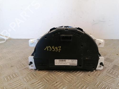 Used Instrument cluster RENAULT TWINGO III (BCM_, BCA_) 1.0 SCe 70 (BCMB) (69 hp) 25670770