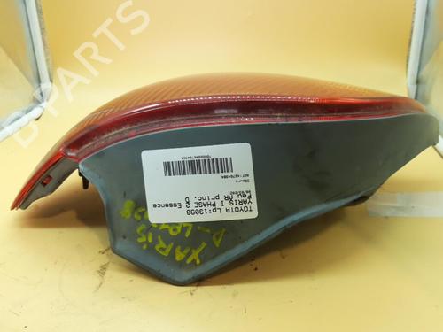 Højre baglygte TOYOTA YARIS (_P1_) 1.0 (SCP10_, SCP10R) (65 hp) 25671149