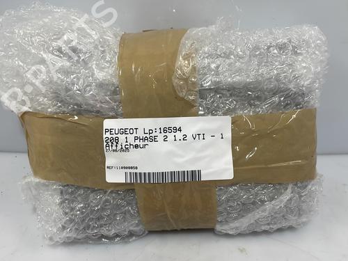 Used Display monitor Display monitor PEUGEOT 208 I (CA_, CC_) 1.2 VTI 82 (82 hp) 28243448 28243448