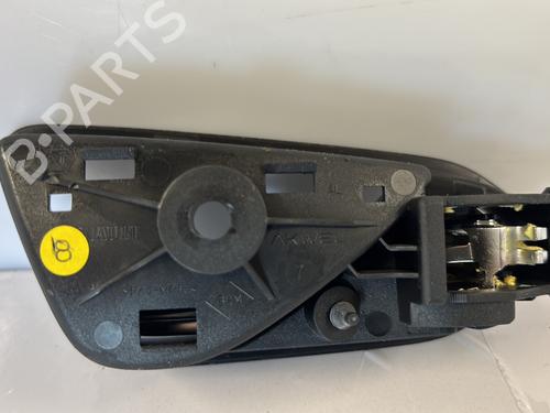 Used Rear left interior door handle Rear left interior door handle RENAULT CLIO V (B7_) 1.0 TCe 100 (B7MT) (101 hp) 27681928 27681928