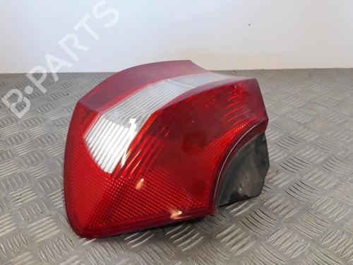 Right taillight TOYOTA AVENSIS (_T25_) 2.0 D-4D (CDT250_, CDT250R) | BP25663663C35