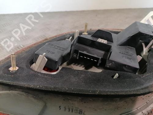 Used Left taillight Left taillight 25665971 25665971