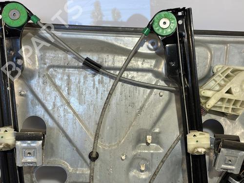 Front right window mechanism VW TRANSPORTER T5 Van (7HA, 7HH, 7EA, 7EH) 2.0 TDI | BP26743696C23 