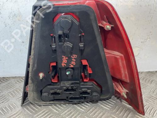 Used Left taillight Left taillight VW BORA I (1J2) 1.9 TDI (110 hp) 25667187 25667187