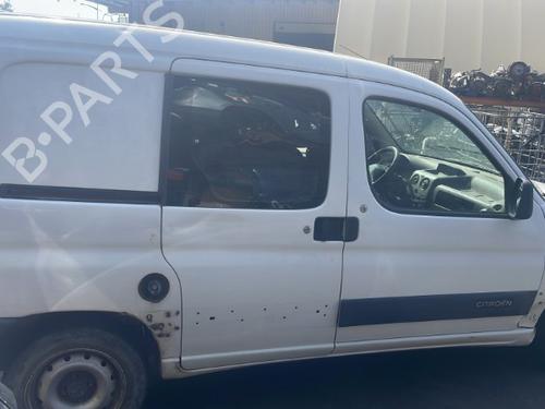 Engine control unit (ECU) CITROËN BERLINGO / BERLINGO FIRST Box Body/MPV (M_) 2.0 HDI 90 (MBRHY, MCRHY) | BP25664642M57 