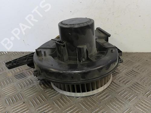 Heater blower motor SEAT IBIZA IV (6J5, 6P1) 1.4 TDI | BP25670258M62 